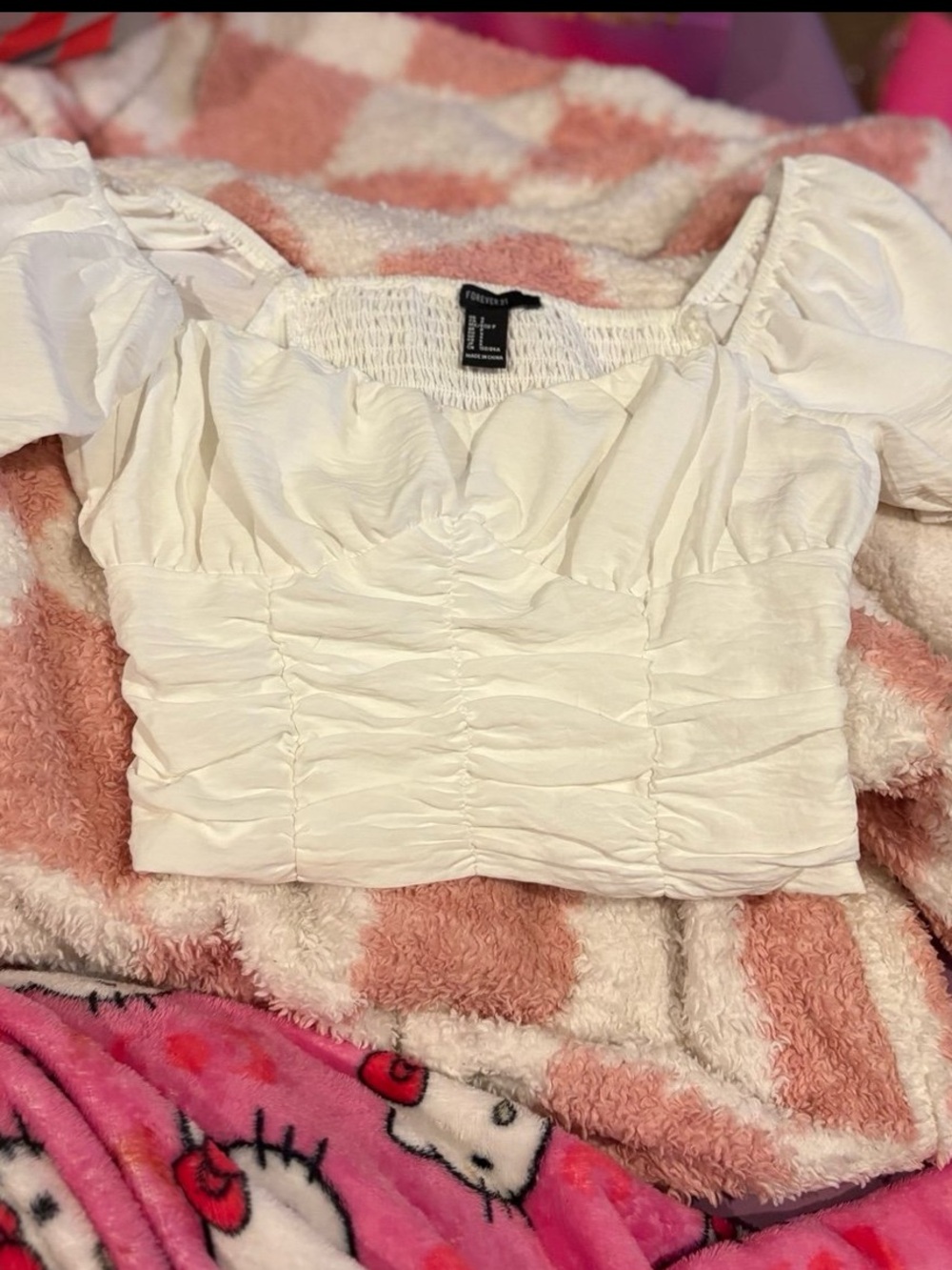 Forever 21 White Ruched Puff Sleeve Crop Top